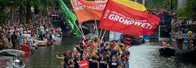 Canal Parade 2019 Coc Boot Grondwet Klein Foto Tom Knoflook Voor Coc Nl